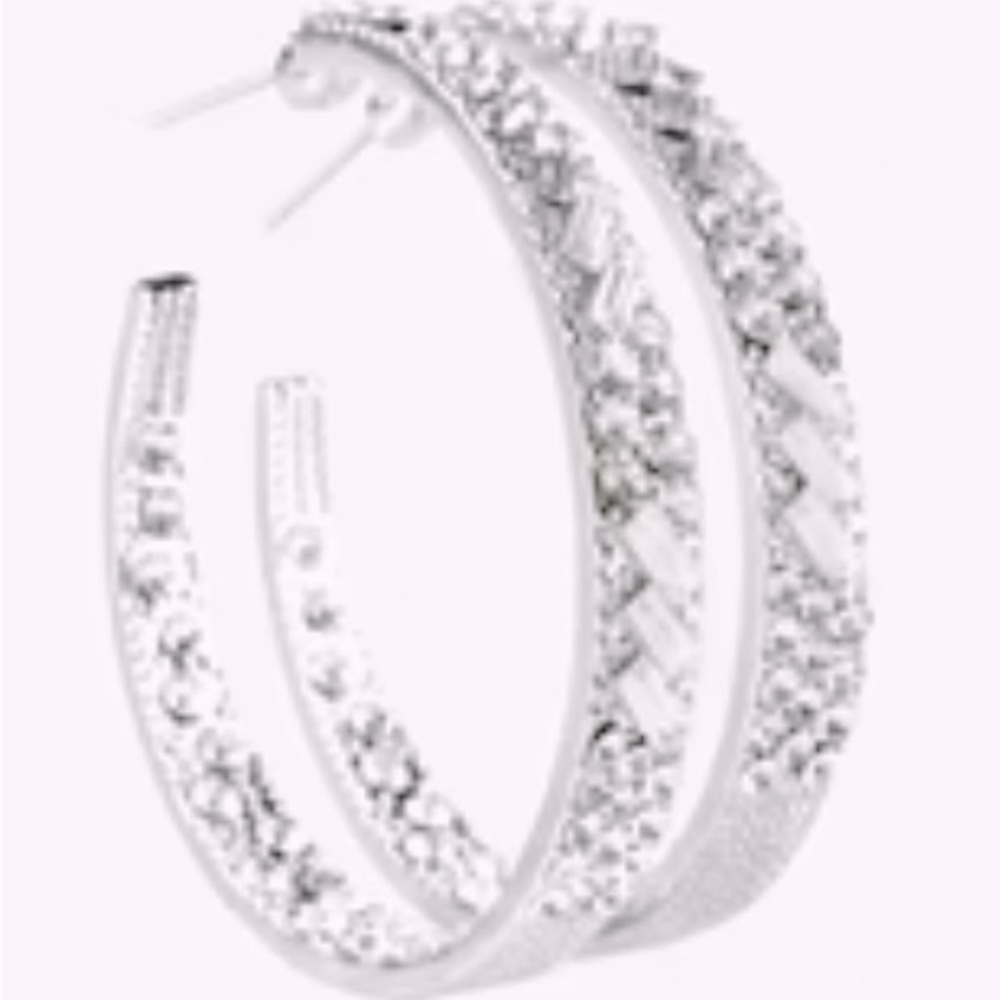 The beautiful NWT “Glitzy by association” post back earrings hoops silver